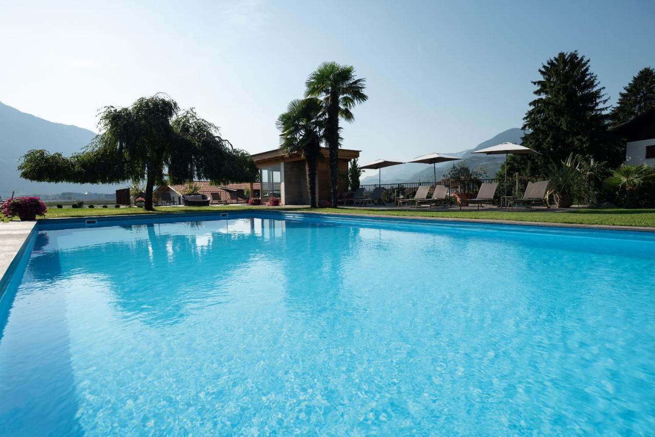 Hotel Und Residence Johanneshof Marlengo Esterno foto