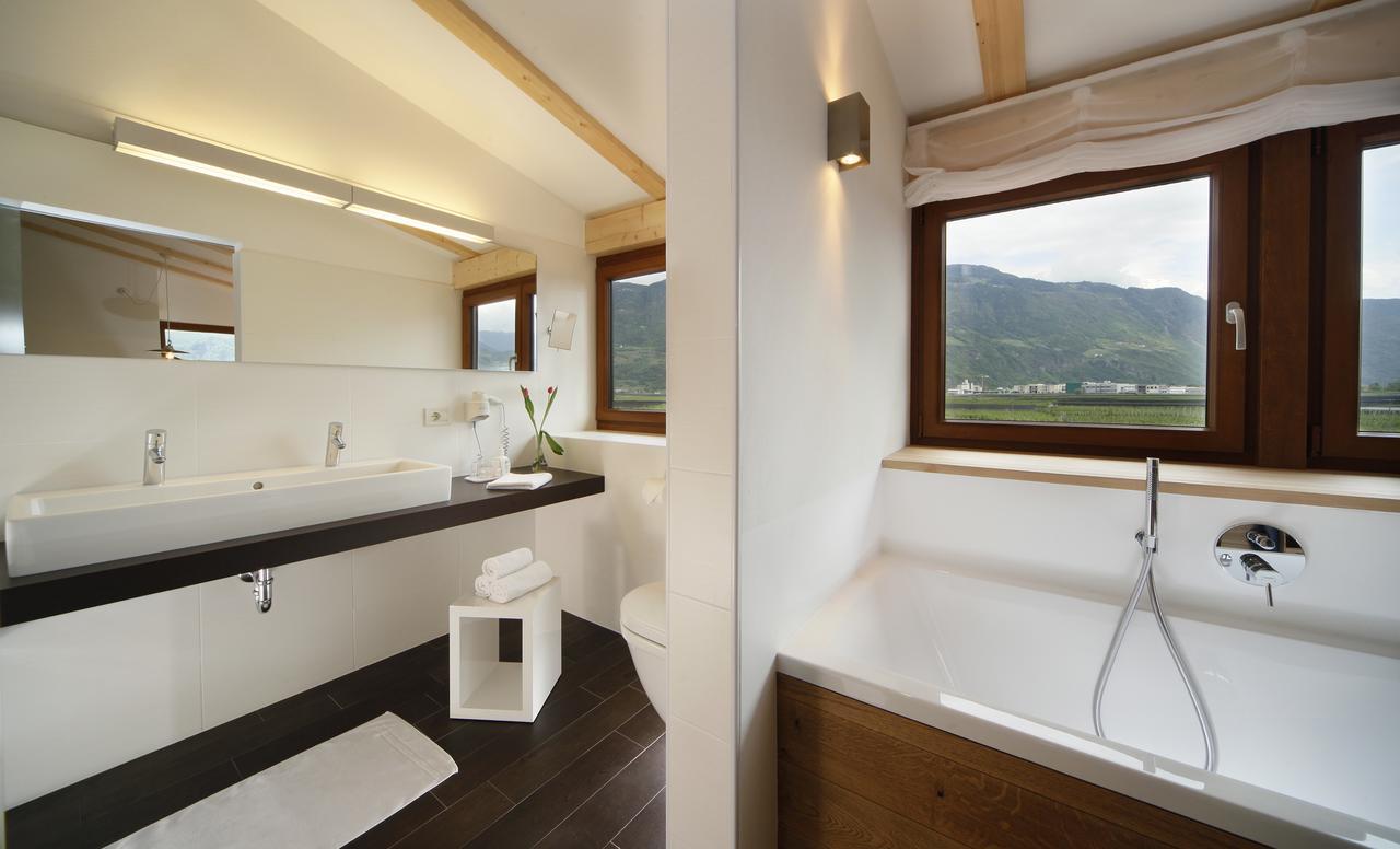 Hotel Und Residence Johanneshof Marlengo Esterno foto
